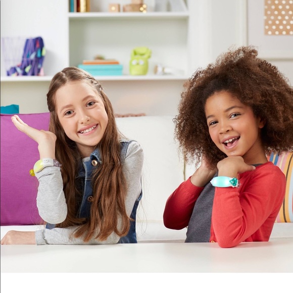 Like New Hanazuki Moodgleam Wearable(Collection 1. - Picture 5 of 12